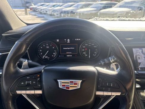 Used 2021 Cadillac XT6 Sport image 30