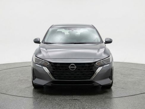 Used 2025 Nissan Sentra SV FWD image 1