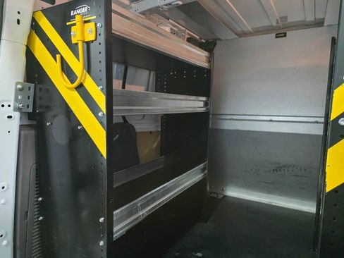 Used 2021 Ford Transit Connect XL FWD image 11
