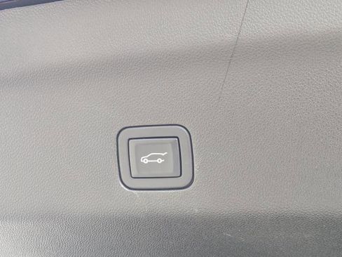 Used 2023 GMC Yukon Denali w/ Max Trailering Package image 13