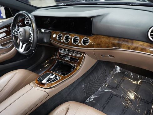 Used 2020 Mercedes-Benz E 450 4MATIC Sedan image 30