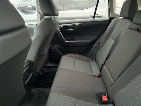 Used 2025 Toyota RAV4 XLE image 4