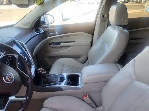Used 2015 Cadillac SRX Premium image 9