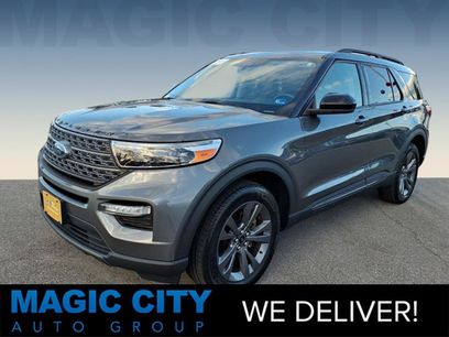 Used 2023 Ford Explorer XLT w/ Equipment Group 202A