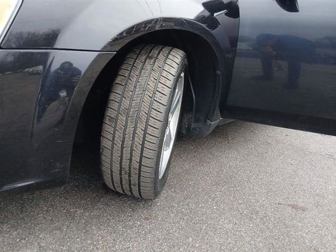 Used 2011 Dodge Avenger Mainstreet image 18