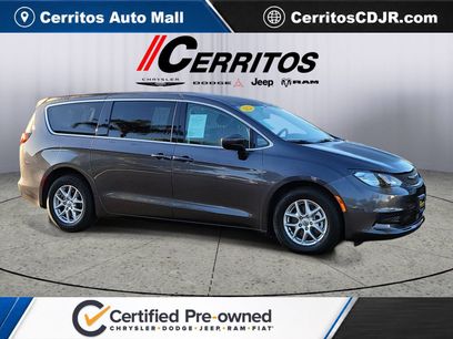 Certified 2023 Chrysler Voyager LX