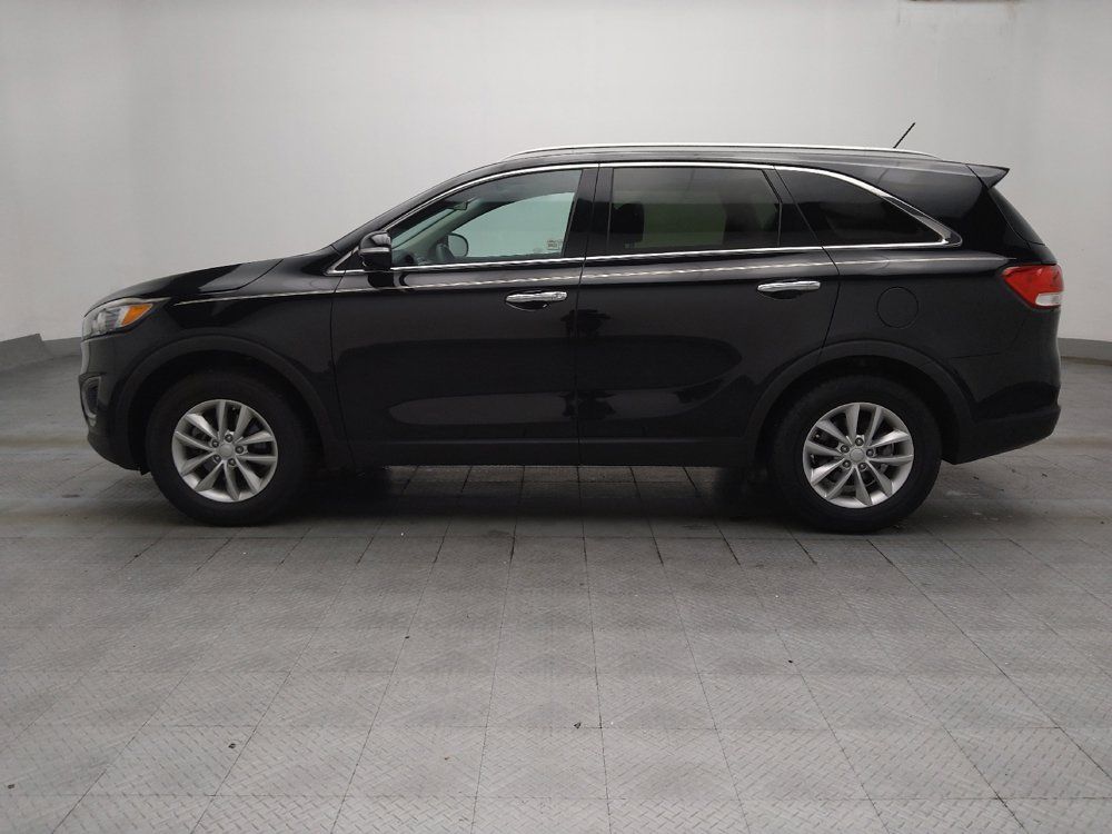 Used 2017 Kia Sorento FWD image 3
