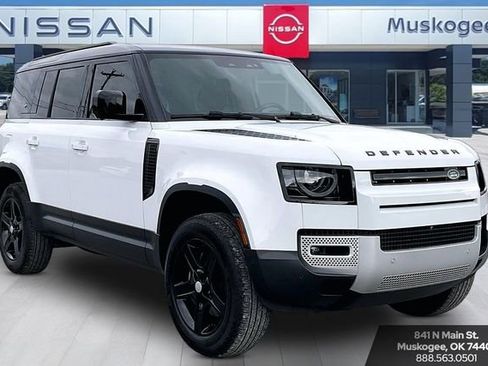 Used 2023 Land Rover Defender 110 SE AWD/4WD image 1