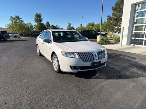 Used 2010 Lincoln MKZ FWD image 7