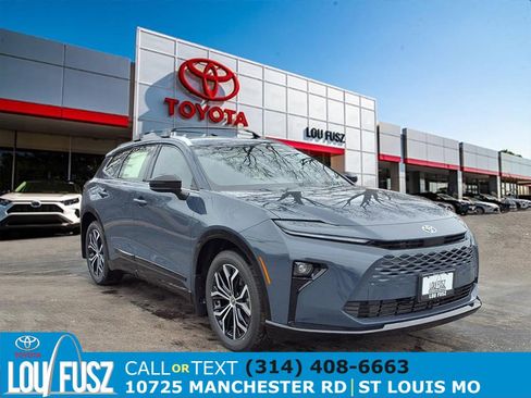 New 2026 Toyota Crown Signia image 1