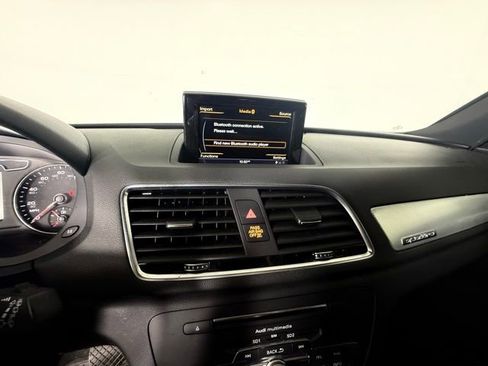 Used 2018 Audi Q3 2.0T Premium image 18