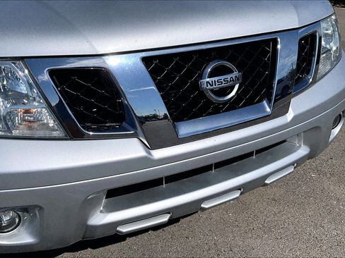 Used 2018 Nissan Frontier SV w/ Value Truck Package AWD/4WD image 28