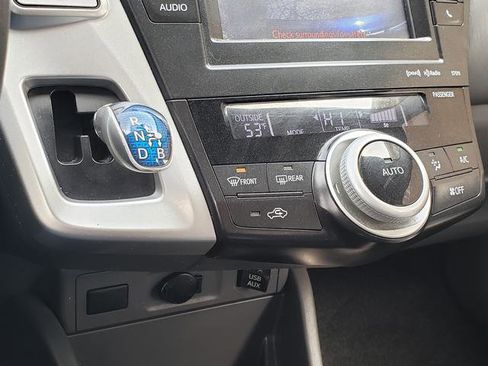 Used 2012 Toyota Prius V Three image 24