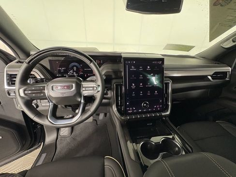 Used 2026 GMC Yukon XL Elevation AWD/4WD image 7