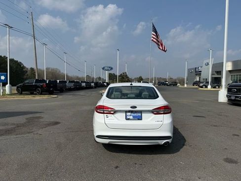 Certified 2018 Ford Fusion S image 5