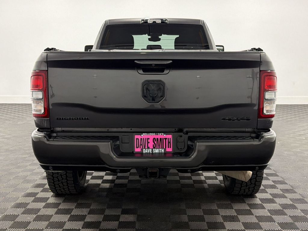 Used 2024 RAM 3500 Big Horn w/ Night Edition AWD/4WD image 10
