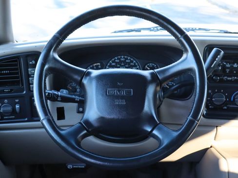 Used 2001 GMC Sierra 2500 SLT w/ SLT Marketing Option Pkg image 19