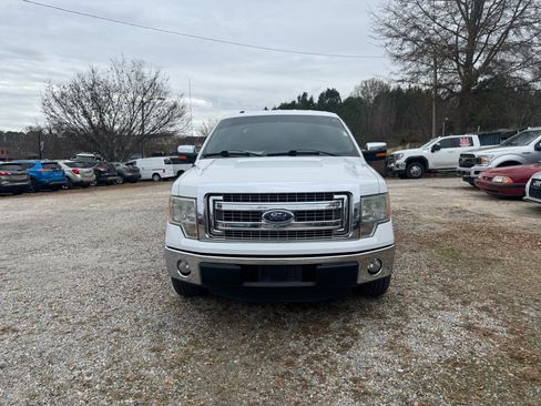 Used 2013 Ford F150 XLT w/ XLT Chrome Pkg image 2