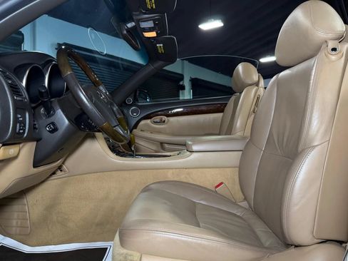 Used 2007 Lexus SC 430 Convertible RWD image 24