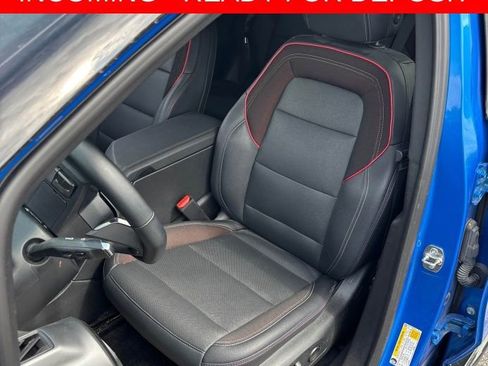 Used 2024 Chevrolet Equinox EV RS FWD image 3