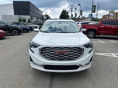 Used 2019 GMC Terrain Denali w/ Advanced Safety Package AWD/4WD image 2