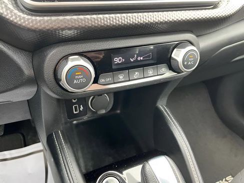 Used 2020 Nissan Kicks SV FWD image 16
