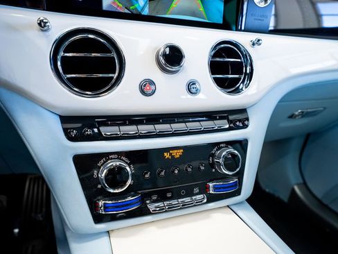 Used 2022 Rolls-Royce Ghost image 39