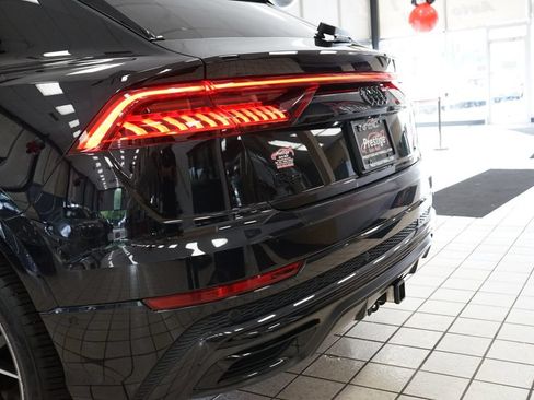 Used 2021 Audi Q8 Premium Plus w/ Premium Plus Package AWD/4WD image 16