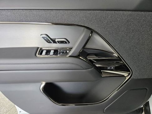 New 2026 Land Rover Range Rover Sport SE AWD/4WD image 20