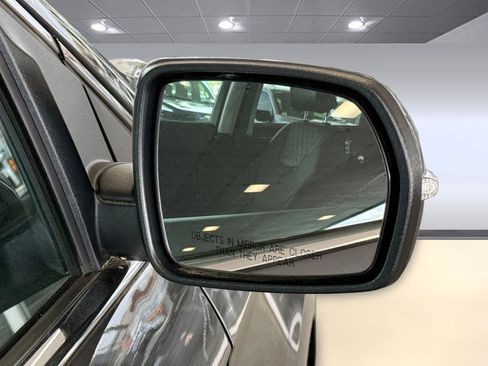 Certified 2024 Ford Edge Titanium image 32