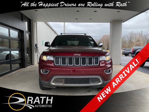 Used 2022 Jeep Grand Cherokee Limited image 3