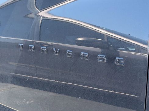 Used 2023 Chevrolet Traverse LT FWD image 13