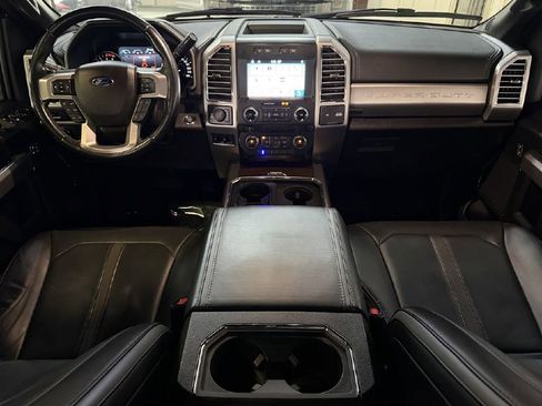 Used 2017 Ford F350 Platinum w/ FX4 4x4 Off Road Package image 9
