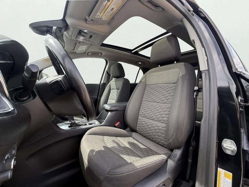 Used 2020 Chevrolet Equinox LT FWD image 20