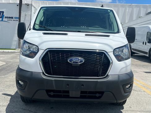 Used 2023 Ford Transit 250 Low Roof w/ Exterior Upgrade Package RWD image 3