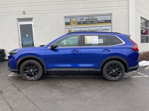 Used 2024 Honda CR-V Sport image 2