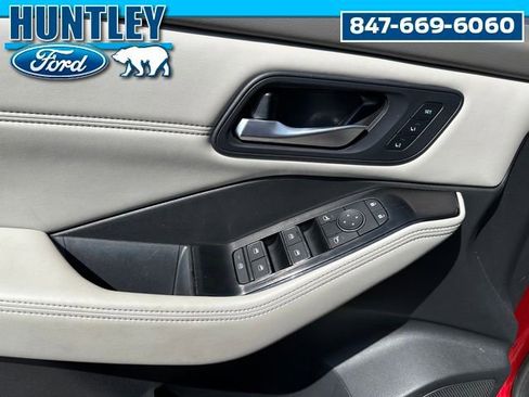 Used 2023 Nissan Rogue SL w/ SL Premium Package AWD/4WD image 18