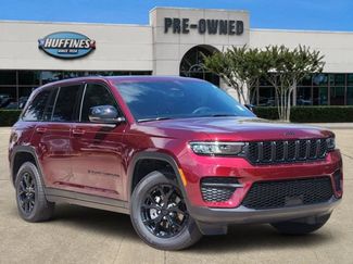 Certified 2025 Jeep Grand Cherokee Altitude RWD video 1