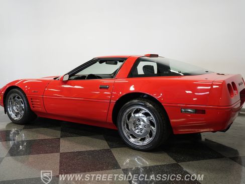 Used 1993 Chevrolet Corvette ZR1 image 8