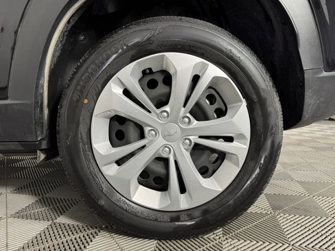 Used 2024 Chevrolet Trax LS w/ Driver Confidence Package image 42