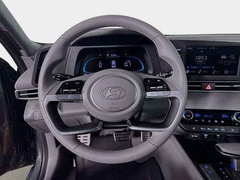 New 2026 Hyundai Elantra SEL Sport FWD image 12