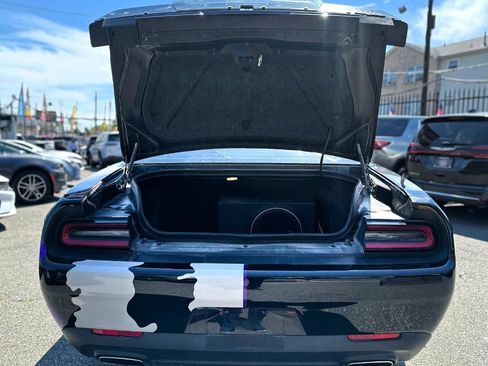 Used 2021 Dodge Challenger SXT w/ Blacktop Package RWD image 7