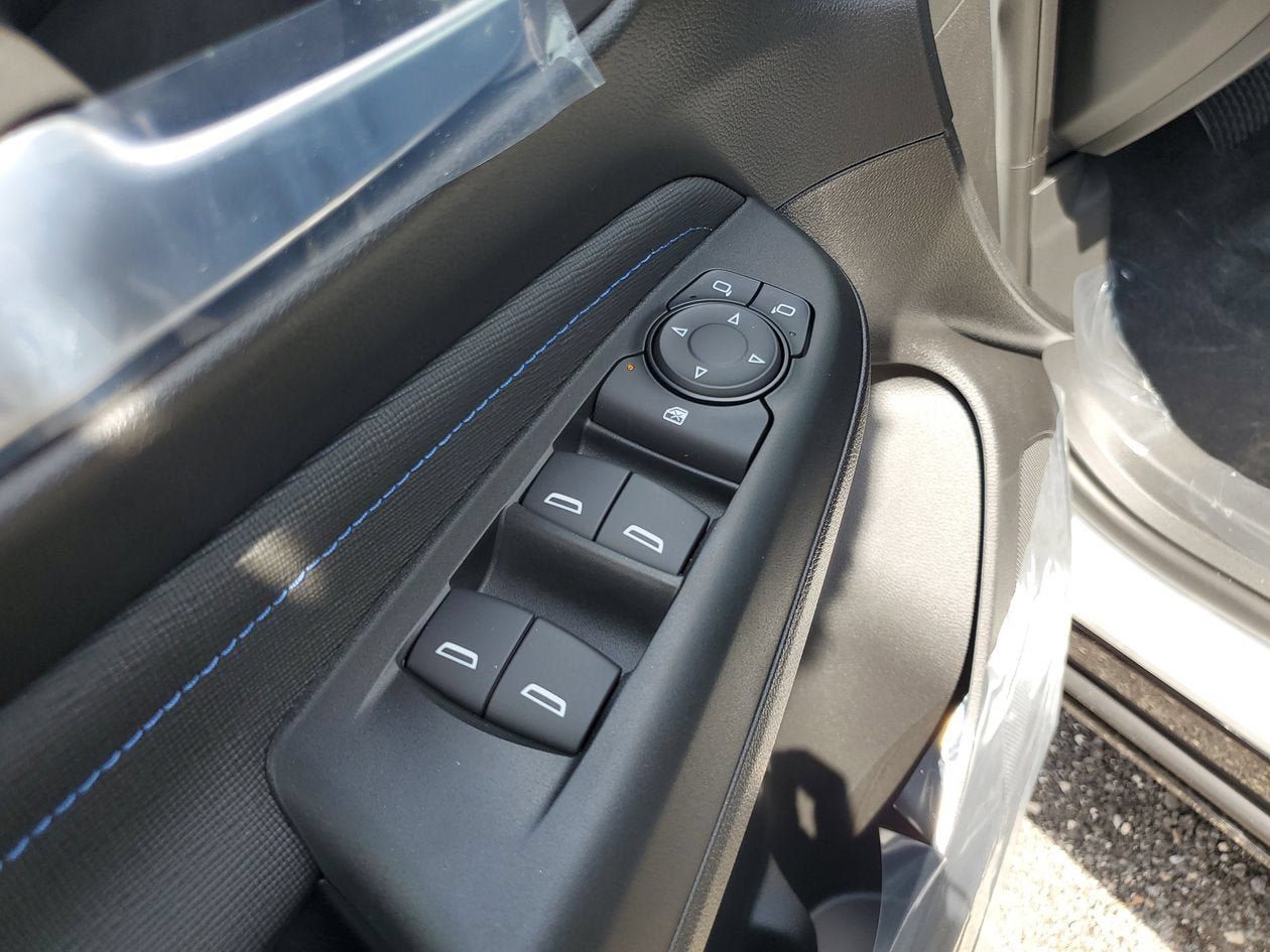 New 2026 Buick Envista Sport Touring w/ Convenience I Package FWD image 17