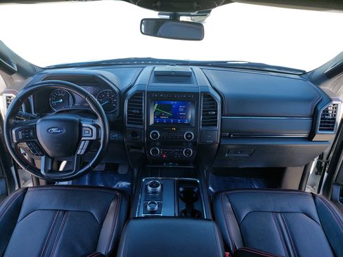 Used 2021 Ford Expedition Max Limited image 9