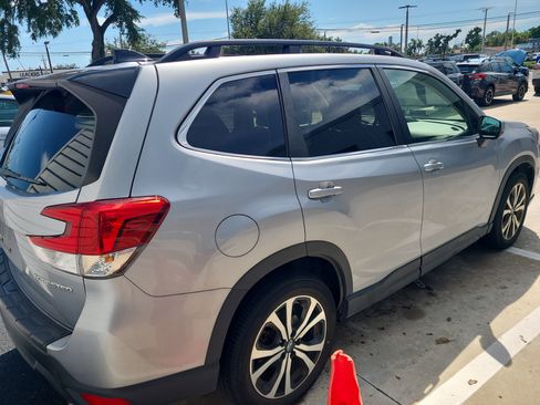Used 2024 Subaru Forester Limited w/ Pop Package 2 AWD/4WD image 5