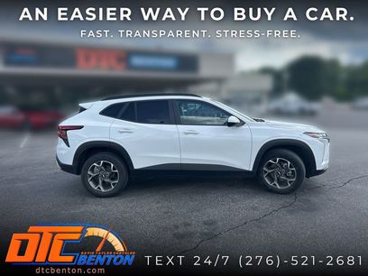 Used 2024 Chevrolet Trax LT w/ Sunroof Package