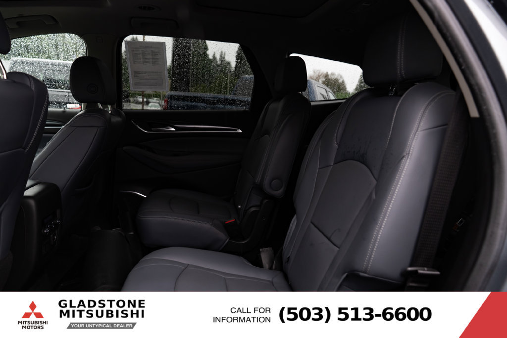 Used 2020 Buick Enclave Premium w/ Sun and Sites Package AWD/4WD image 23