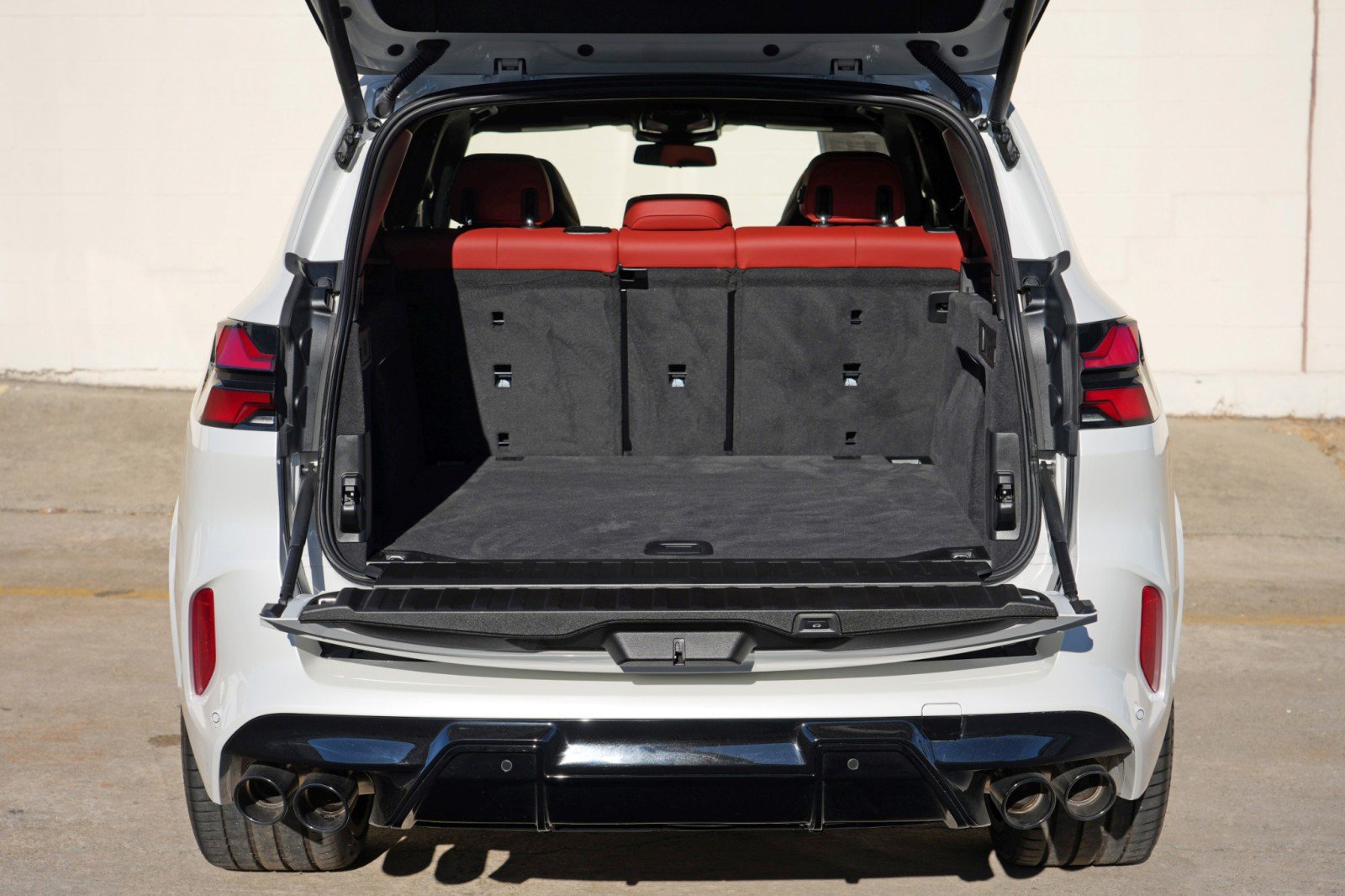 Used 2026 BMW X5 M Competition w/ Executive Package AWD/4WD image 11