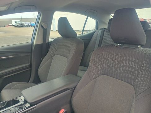 Used 2025 Toyota Camry LE w/ Convenience Package AWD/4WD image 12