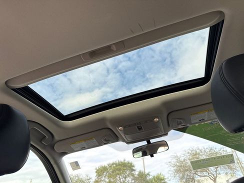 Used 2015 INFINITI Q50 Base w/ Moonroof Package image 8